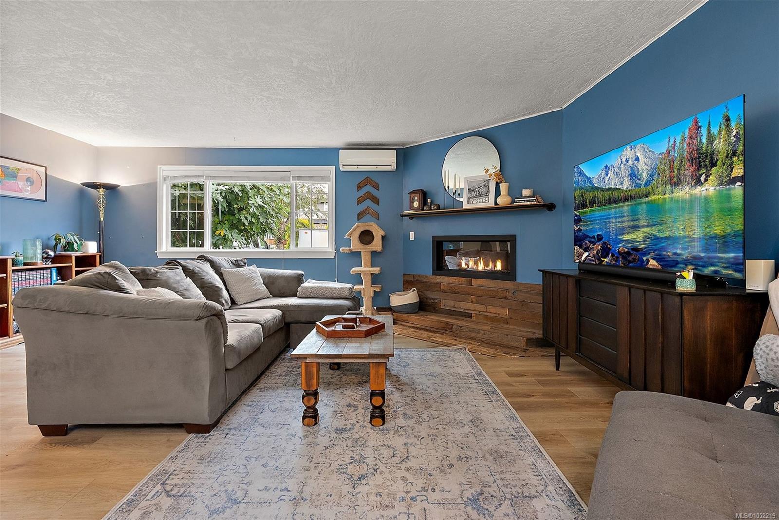 9671 Sixth St — listing photo 8 of 36