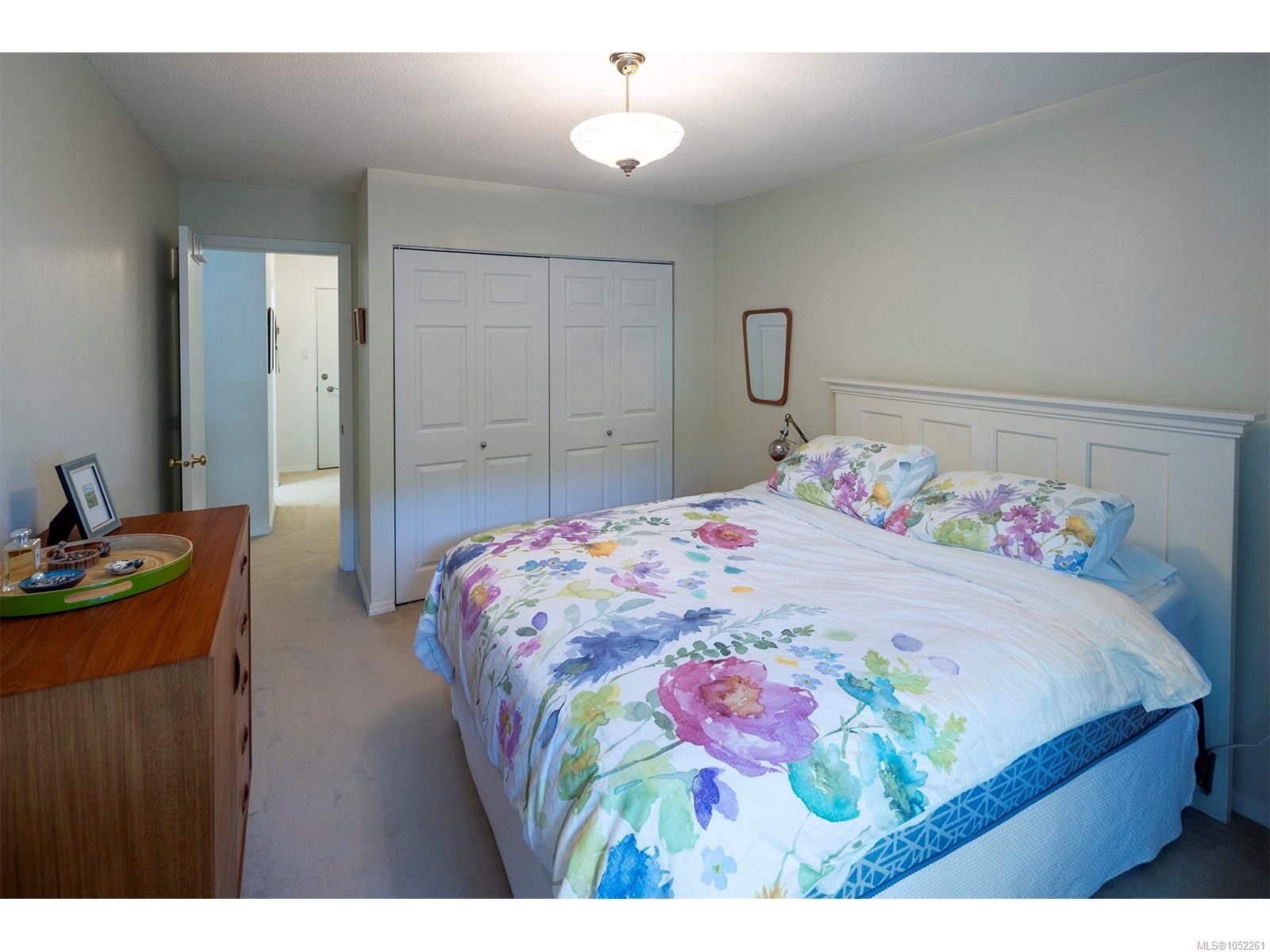 307-2095 Oak Bay Ave — listing photo 13 of 31