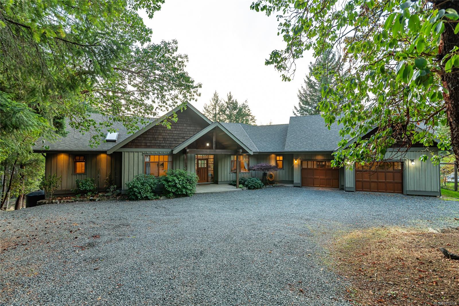 123 Murrelet Pl — listing photo 5 of 46