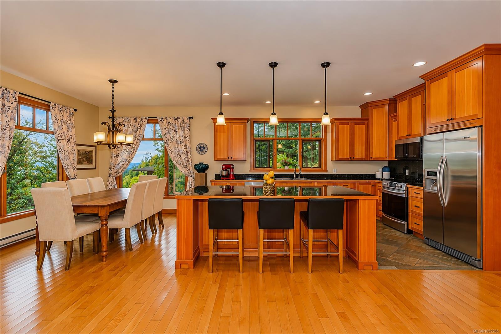 123 Murrelet Pl — listing photo 9 of 46