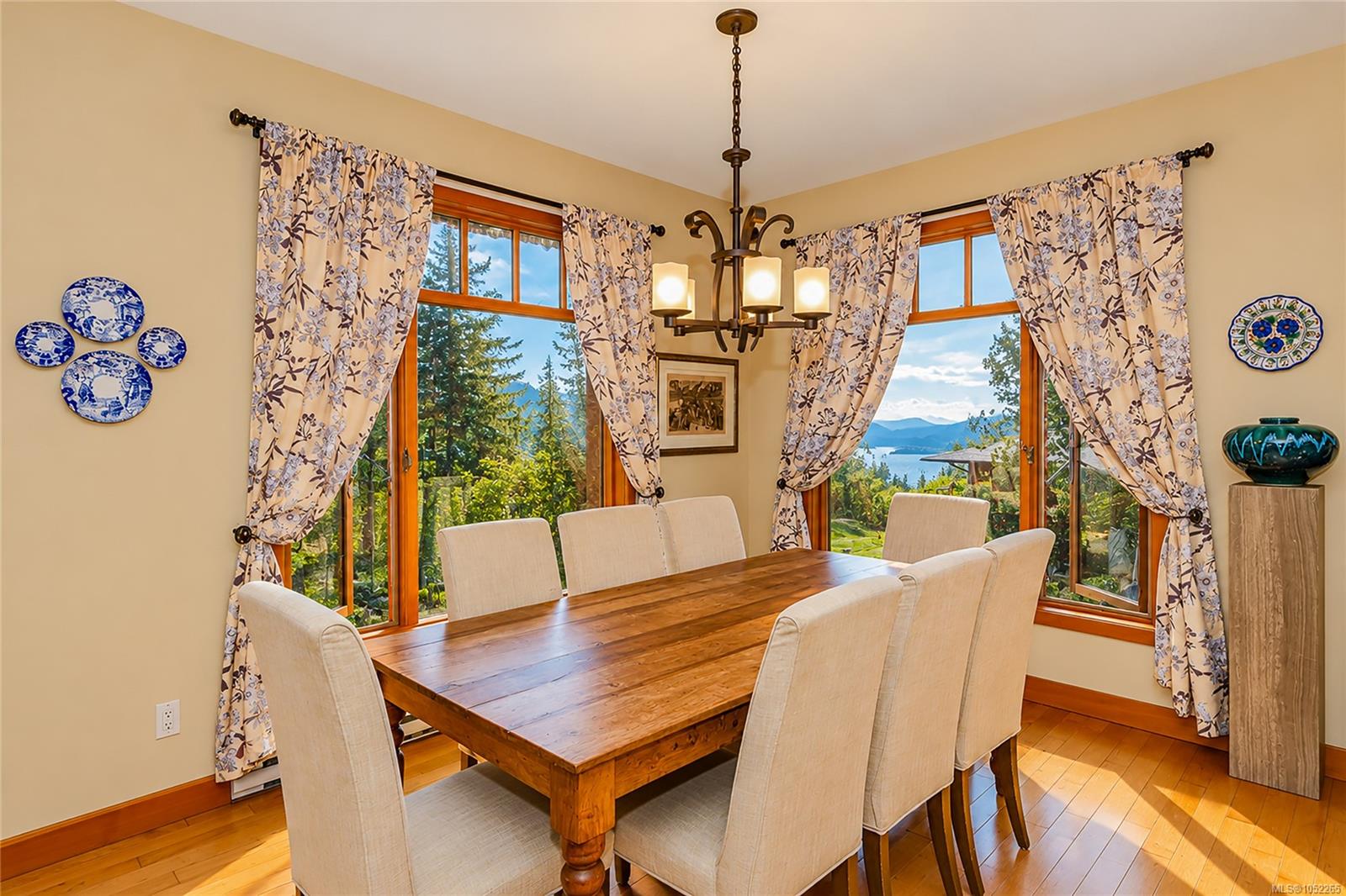 123 Murrelet Pl — listing photo 10 of 46