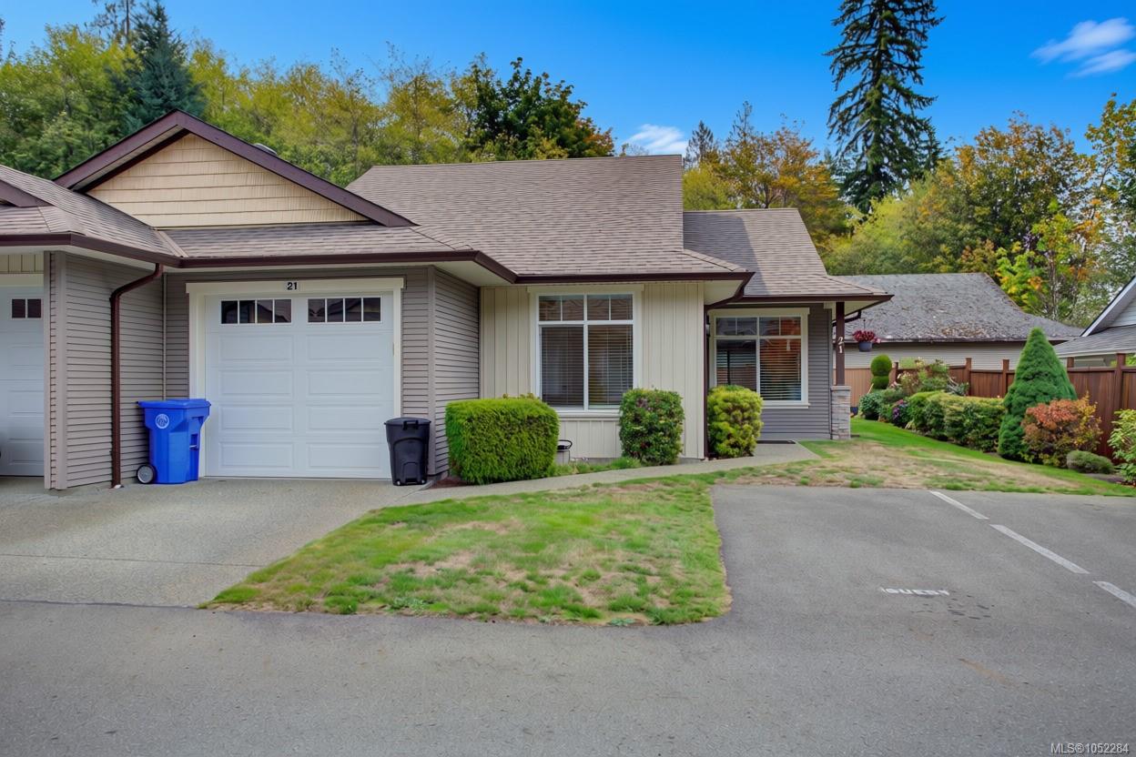 21 300 Grosskleg Way, Lake Cowichan