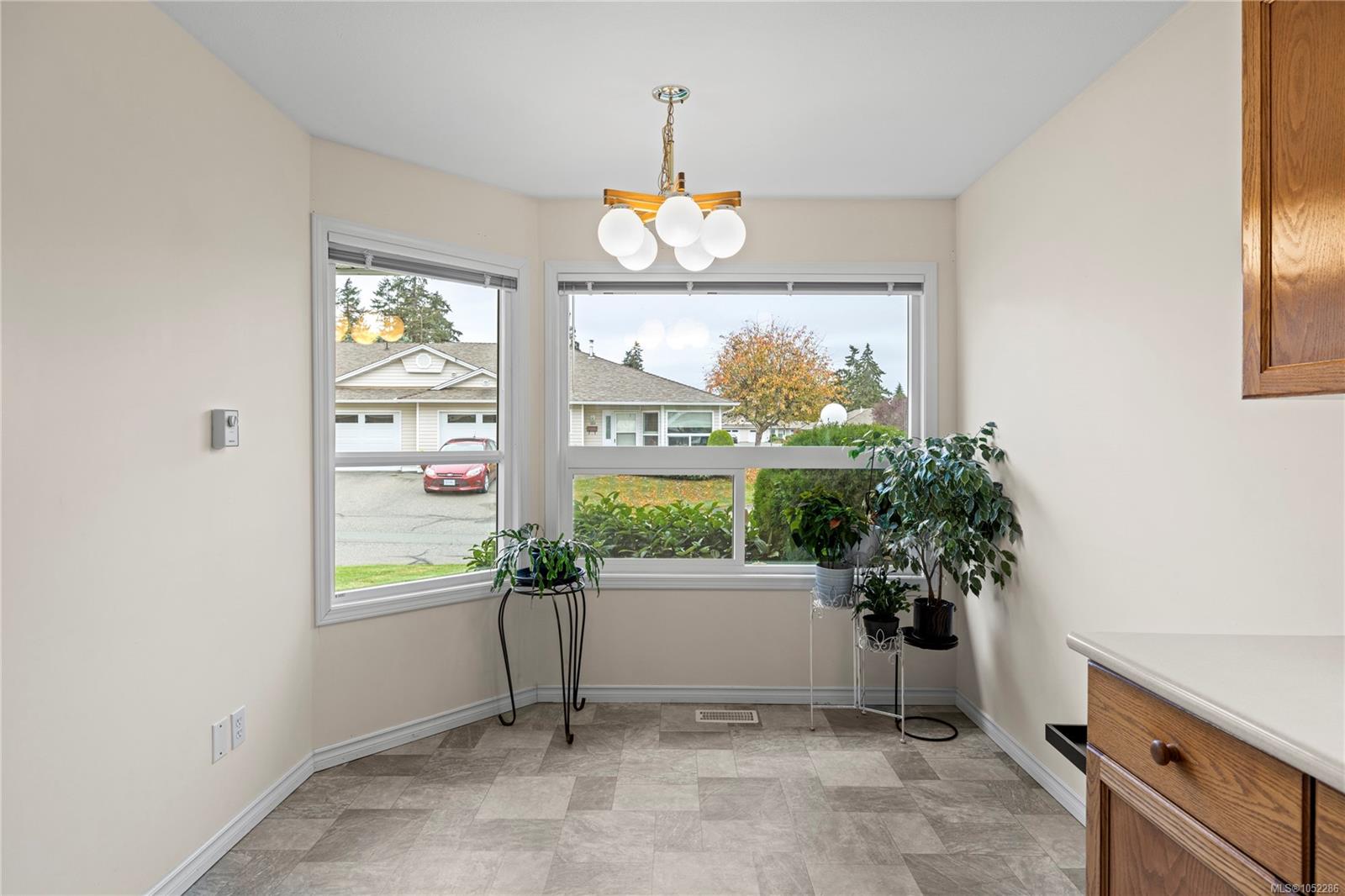113-240 Stanford Ave — listing photo 14 of 39