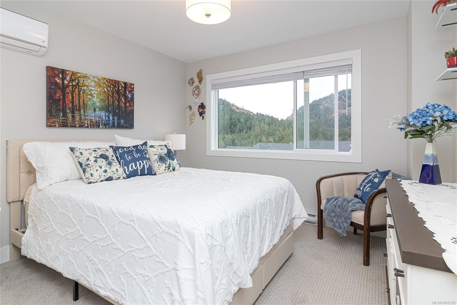 1460 Stella Lane — listing photo 13 of 31