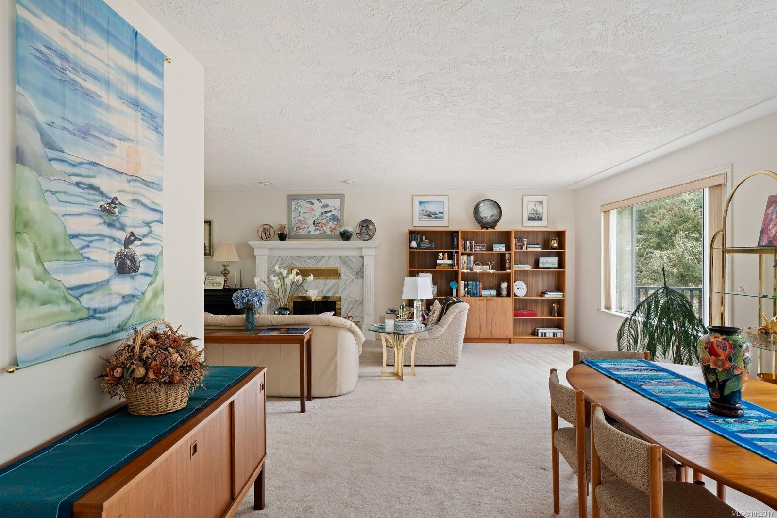 4617 Cliffwood Pl — listing photo 14 of 48