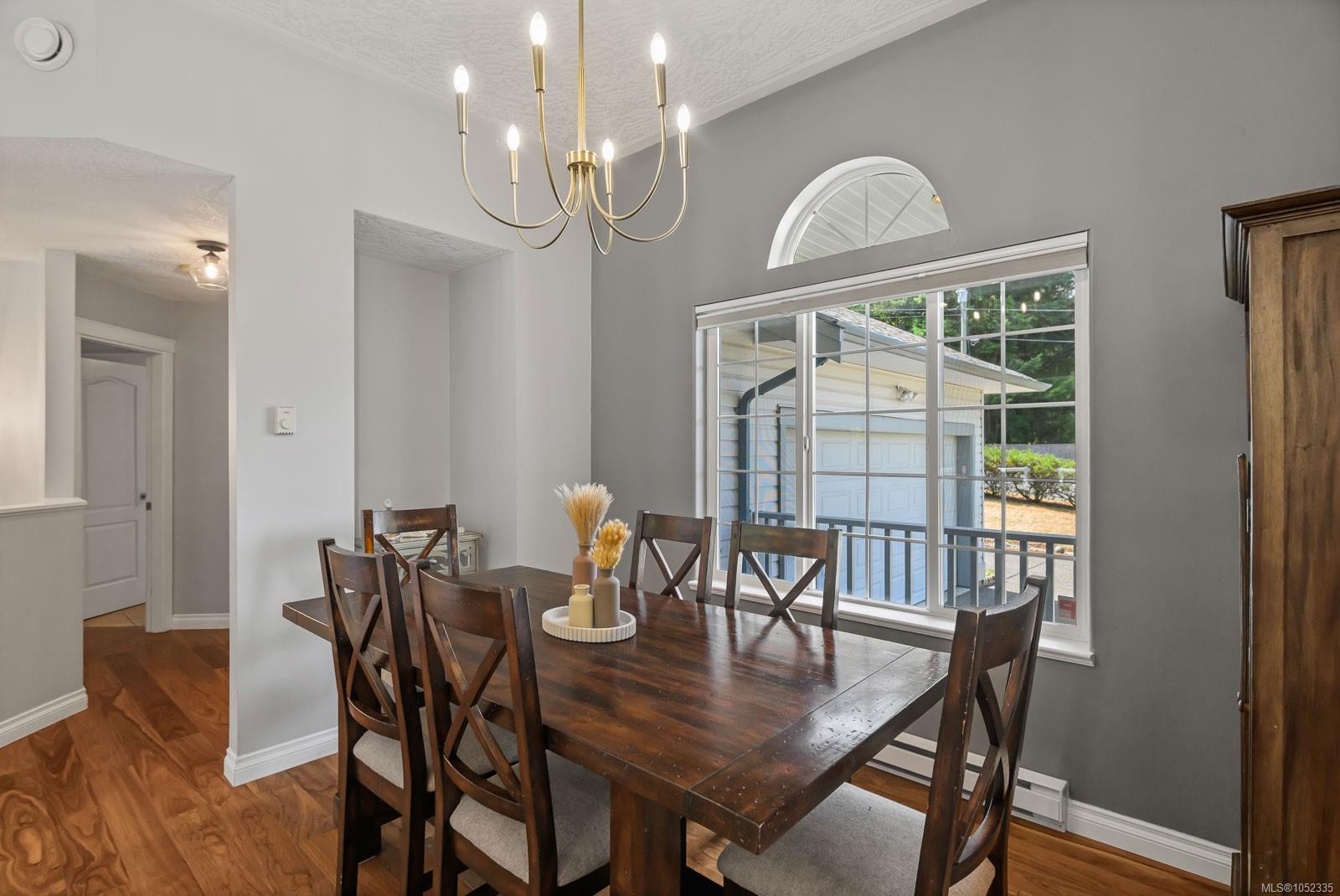 1187 Osprey Dr — listing photo 12 of 43