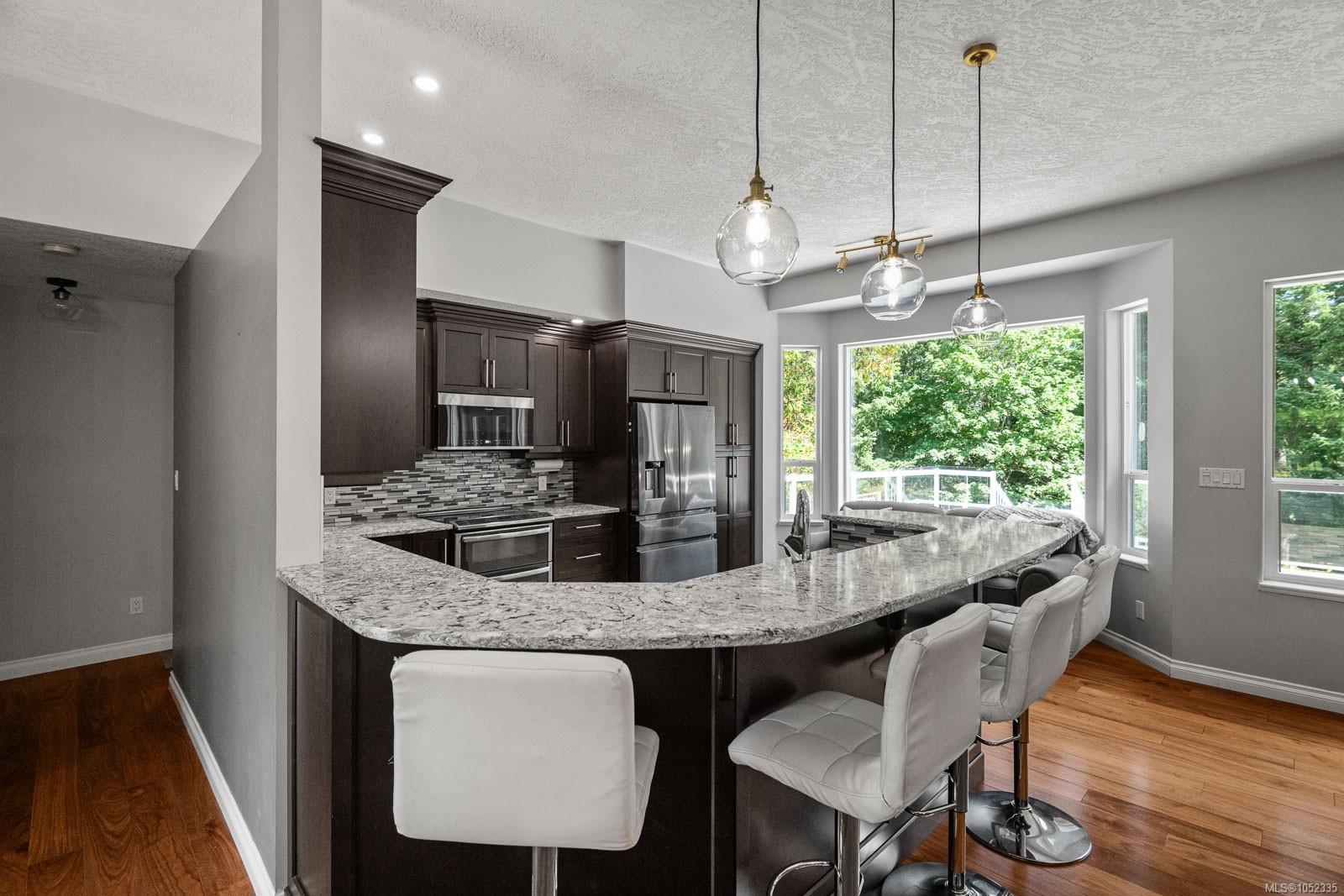 1187 Osprey Dr — listing photo 6 of 43