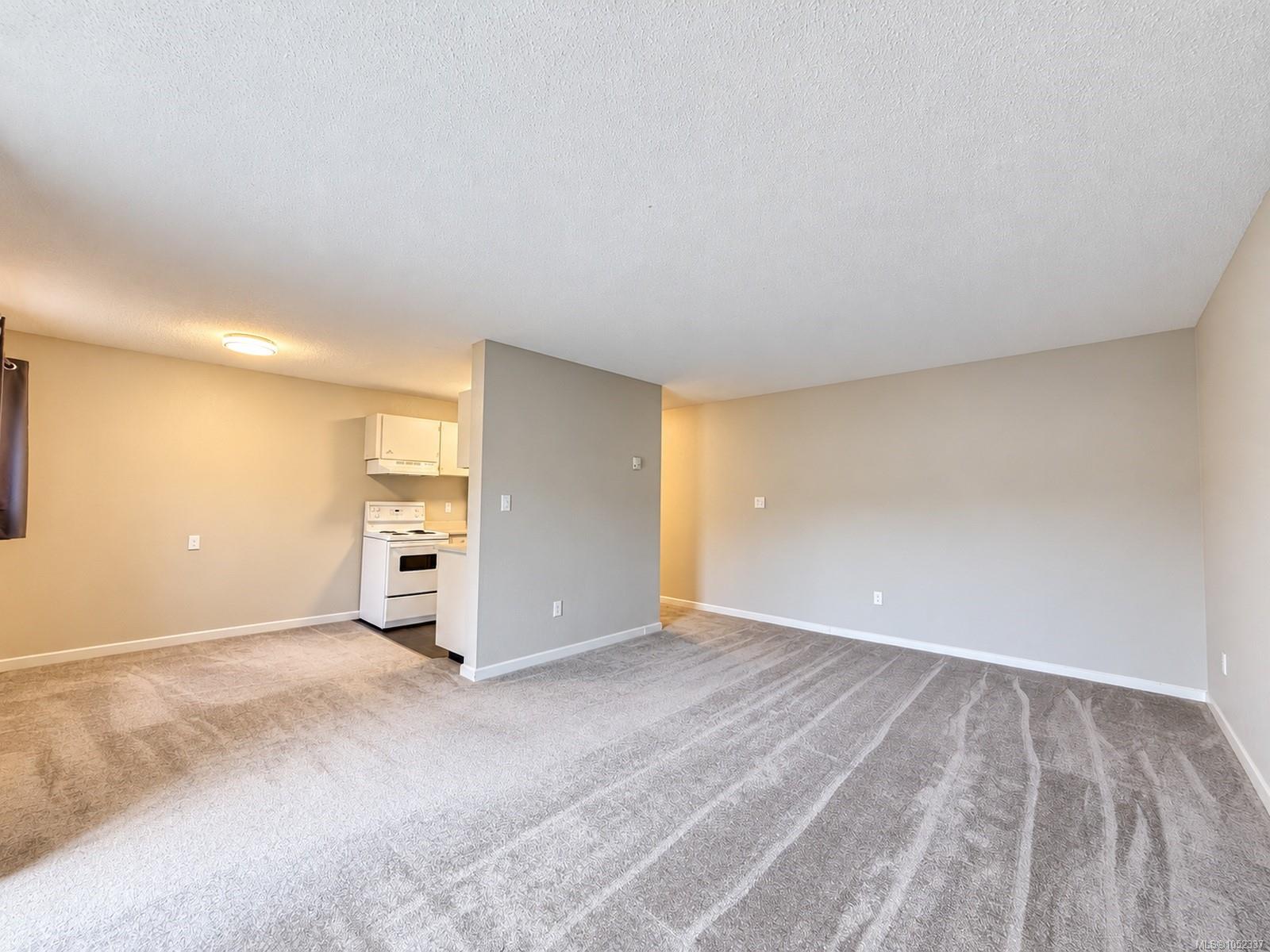204-3040 Pine St — listing photo 6 of 17