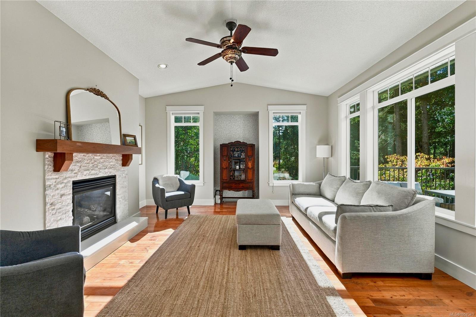 2995 Wild Rose Blvd — listing photo 6 of 50