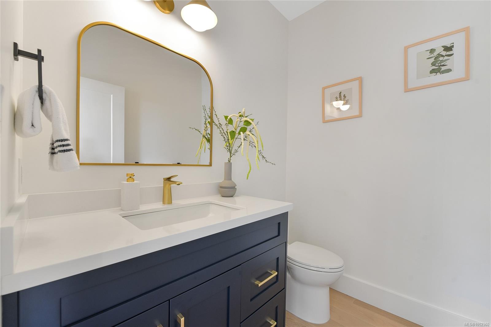 1-930 Falaise Cres — listing photo 9 of 24