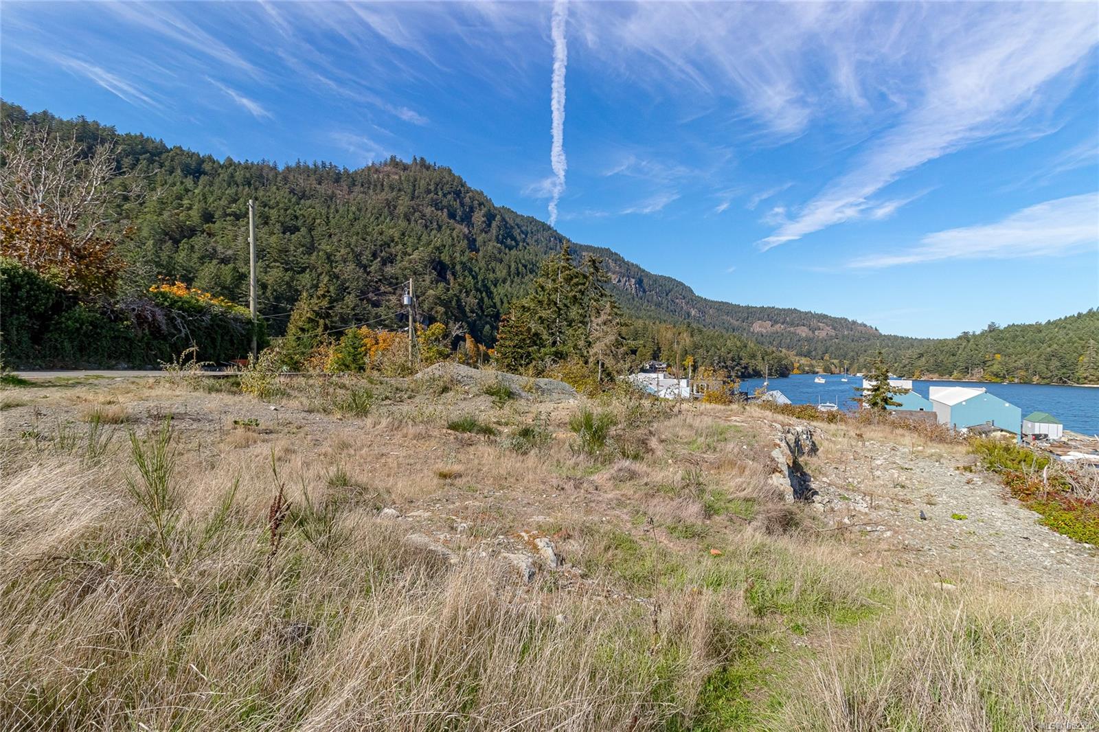 669 Kerr Dr — listing photo 12 of 21