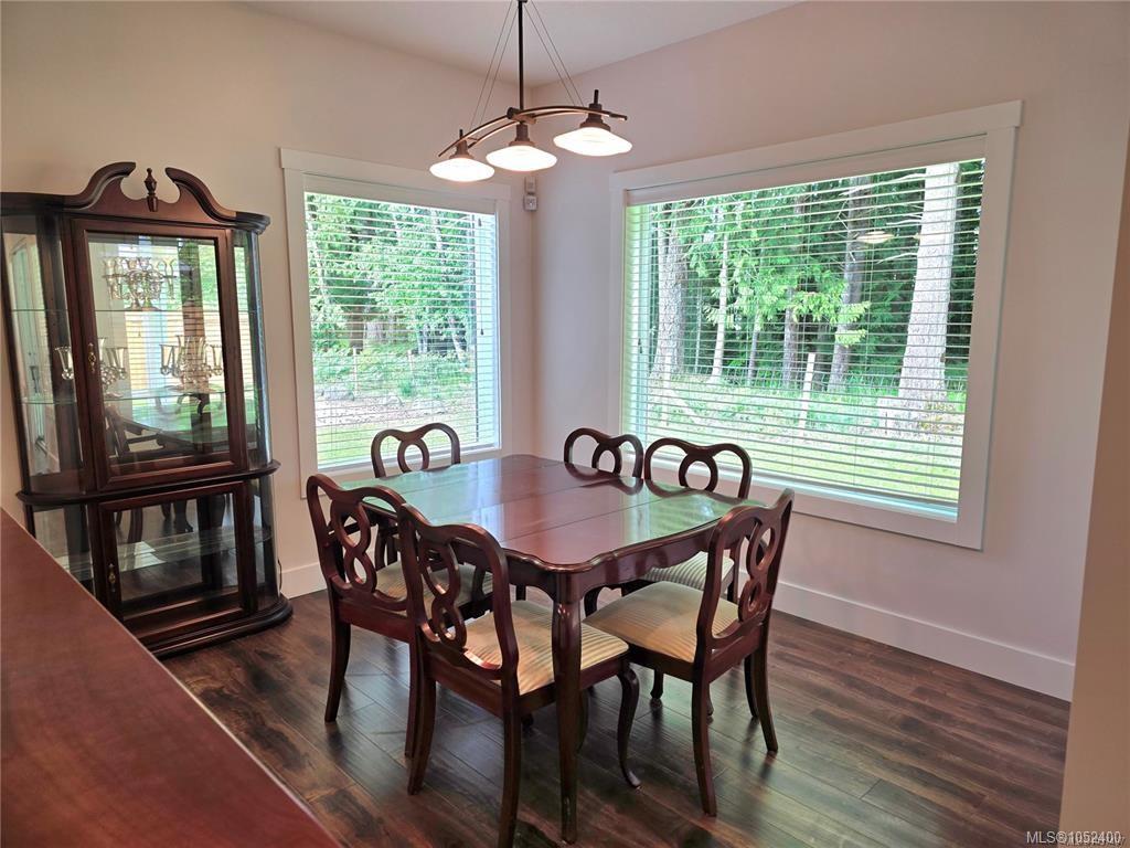10-5450 Tomswood Rd — listing photo 7 of 20