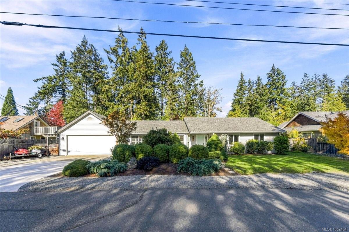 781 Sanderson Rd — listing photo 13 of 61