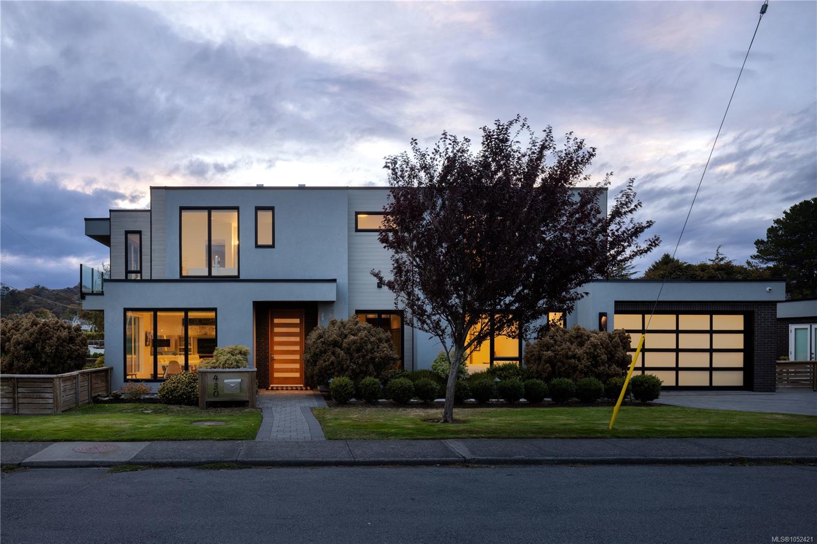 430 St. Patrick St — listing photo 5 of 48
