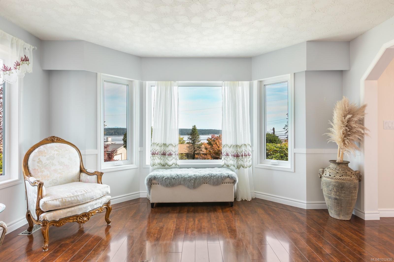 392 Carnegie St — listing photo 7 of 40