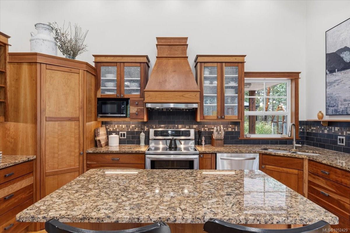 3341 Schooner Cove Dr — listing photo 11 of 77