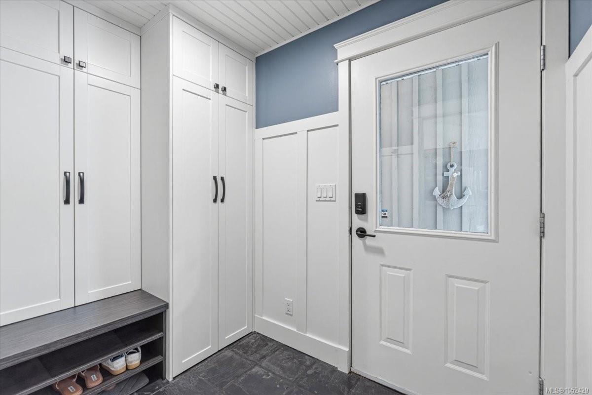 3341 Schooner Cove Dr — listing photo 13 of 77