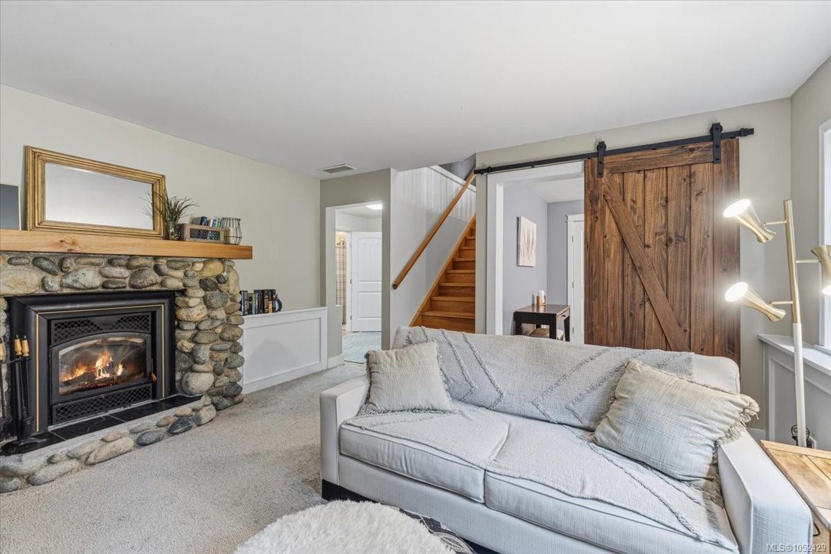 3341 Schooner Cove Dr — listing photo 5 of 77