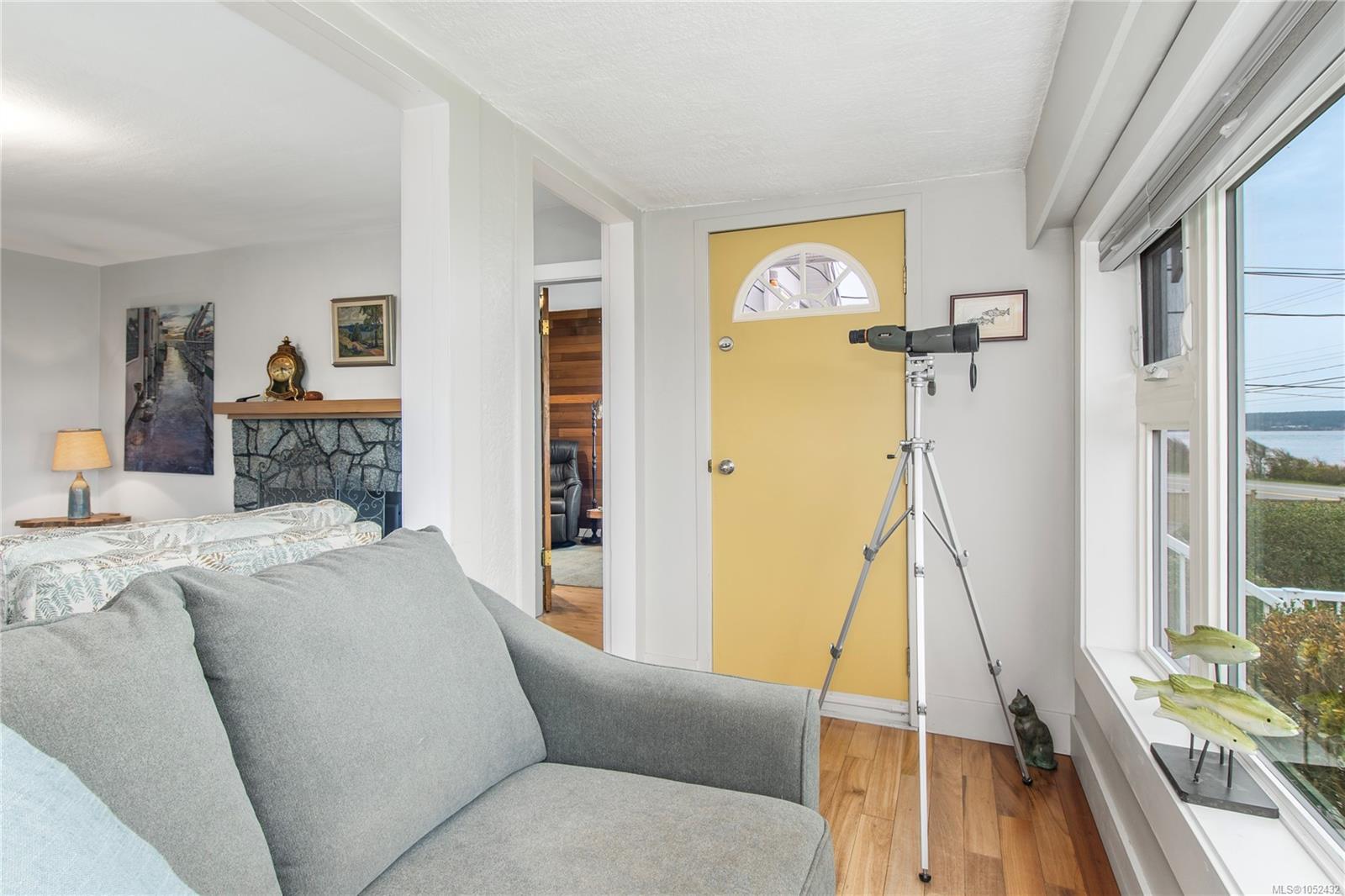 2978 South Island Hwy — listing photo 6 of 64