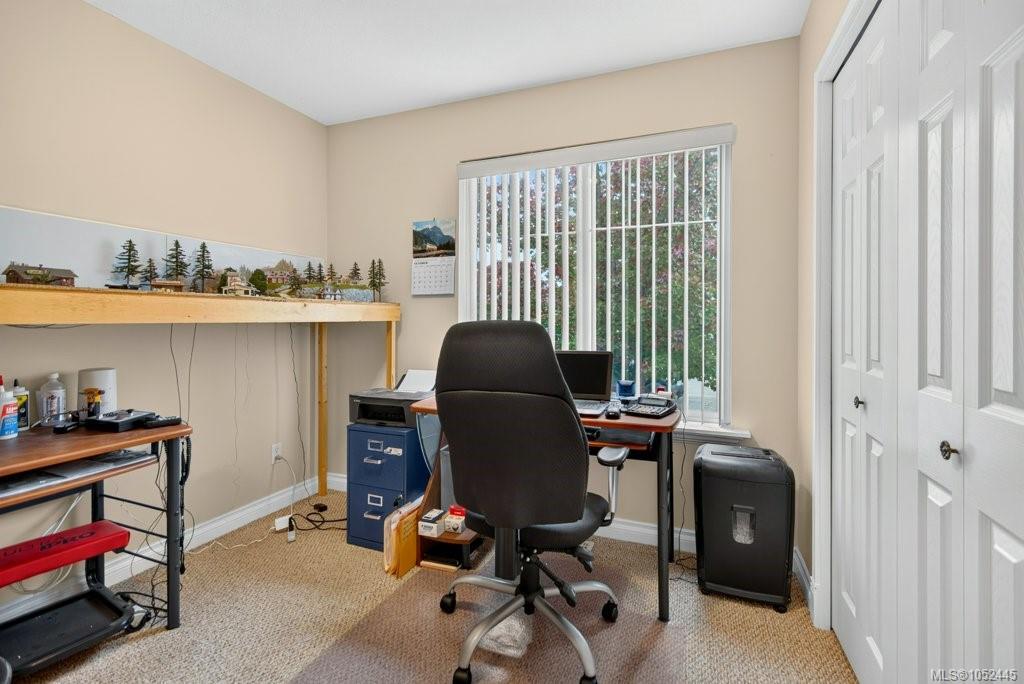 3303 Eighth St — listing photo 11 of 14