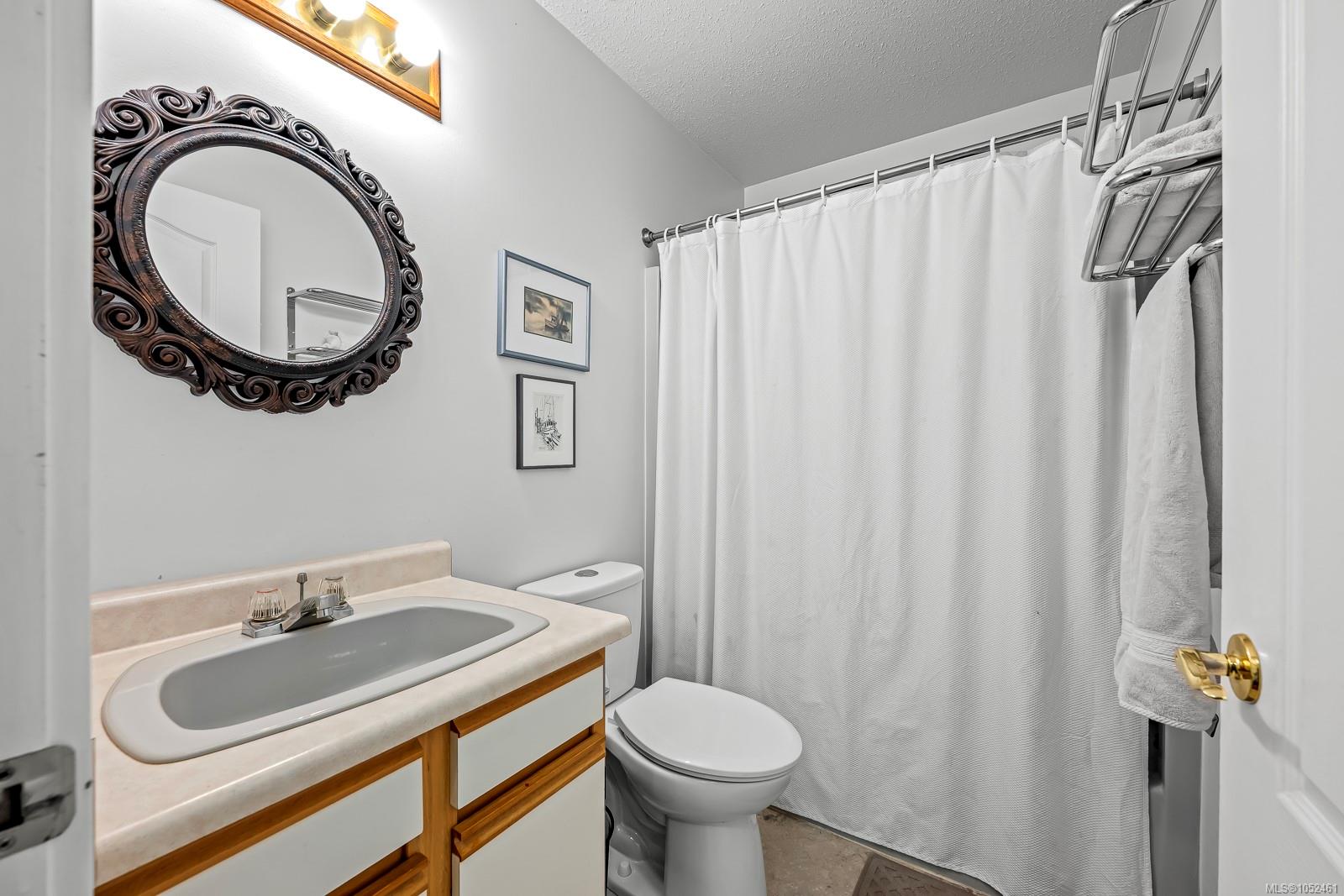 4-2030 Robb Ave — listing photo 8 of 24