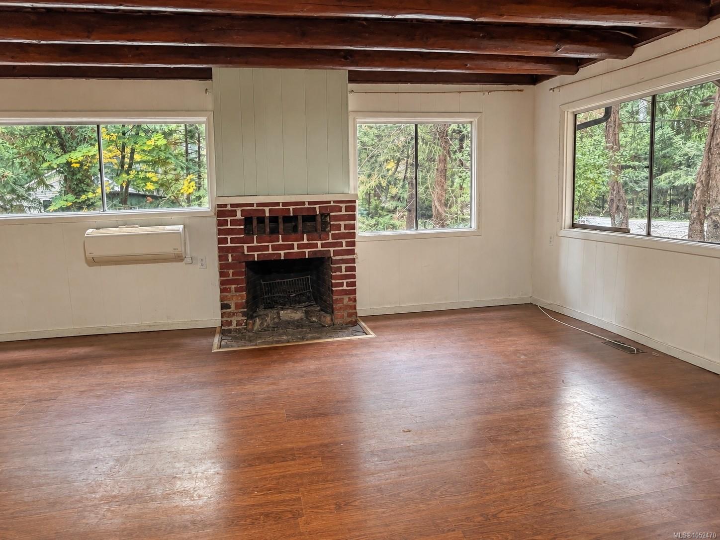 375 Decourcy Dr — listing photo 12 of 16