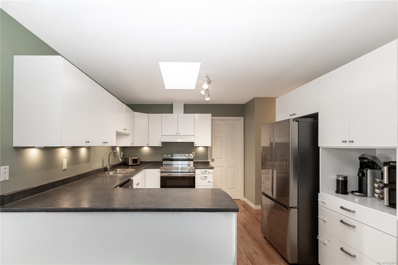 A-708 Erickson Rd — listing photo 3 of 53