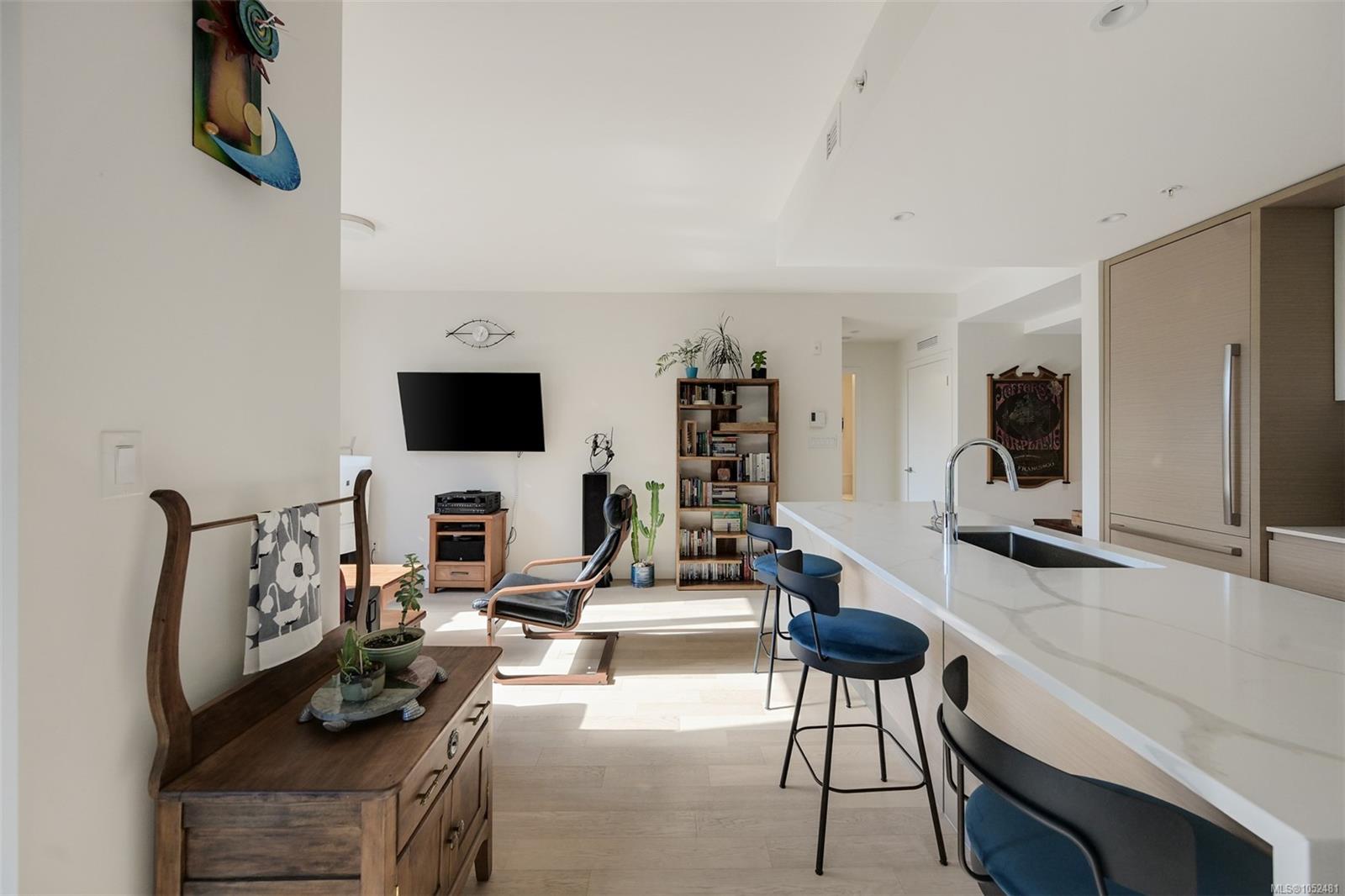 307-550 Michigan St — listing photo 13 of 56