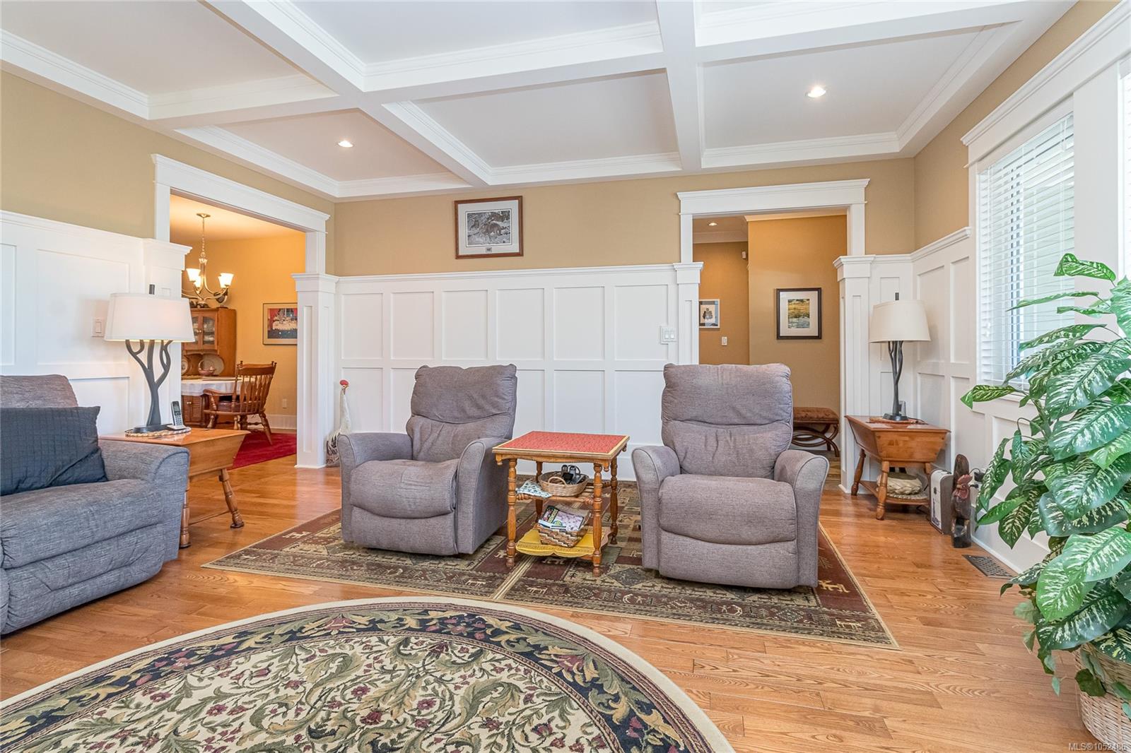 817 Swettenham Pl — listing photo 13 of 45