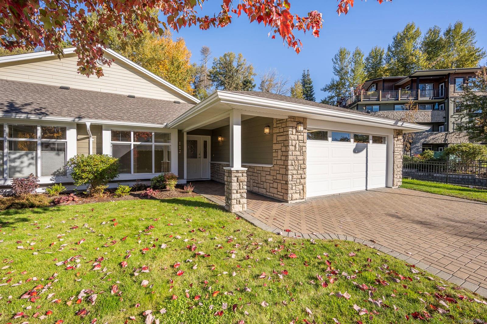 112-44 Anderton Ave, Courtenay