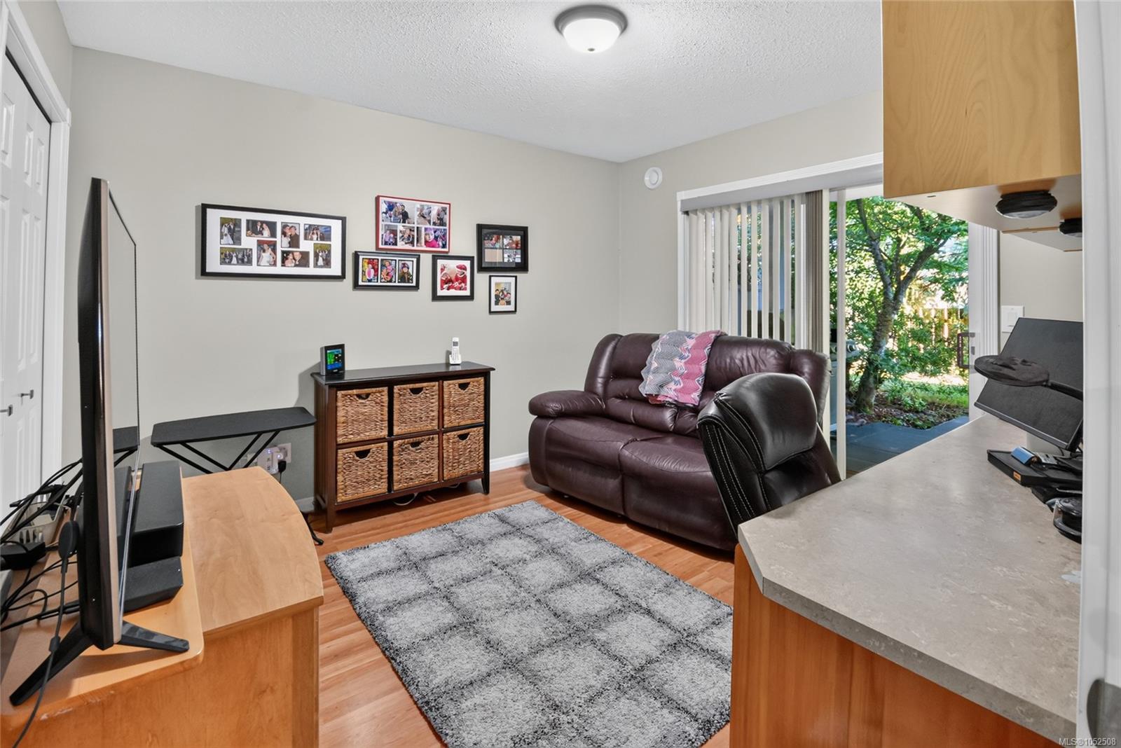 5324 Arbour Lane — listing photo 12 of 23