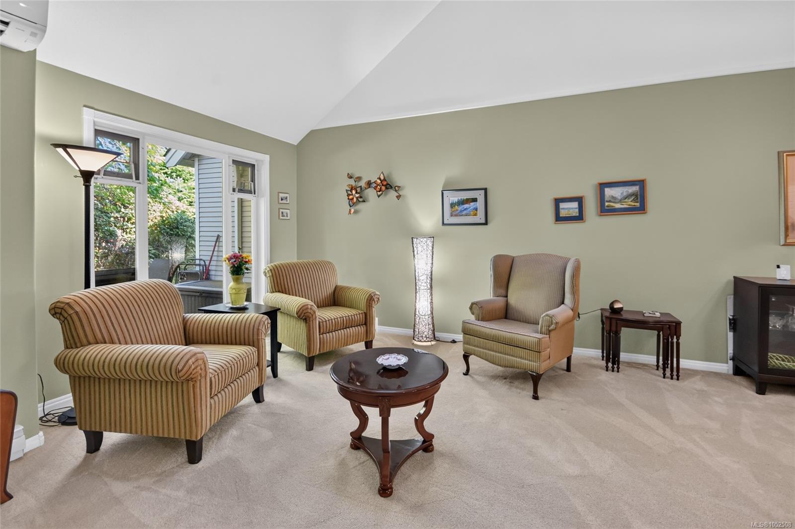 5324 Arbour Lane — listing photo 8 of 23
