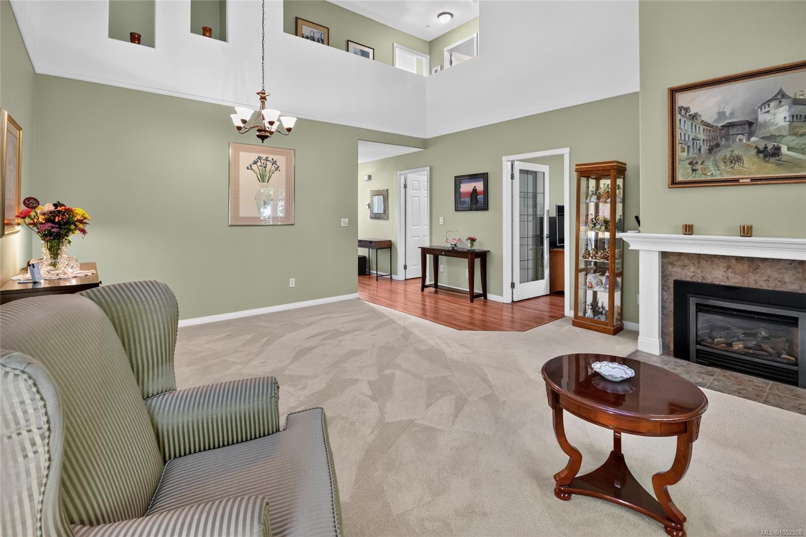 5324 Arbour Lane — listing photo 10 of 23