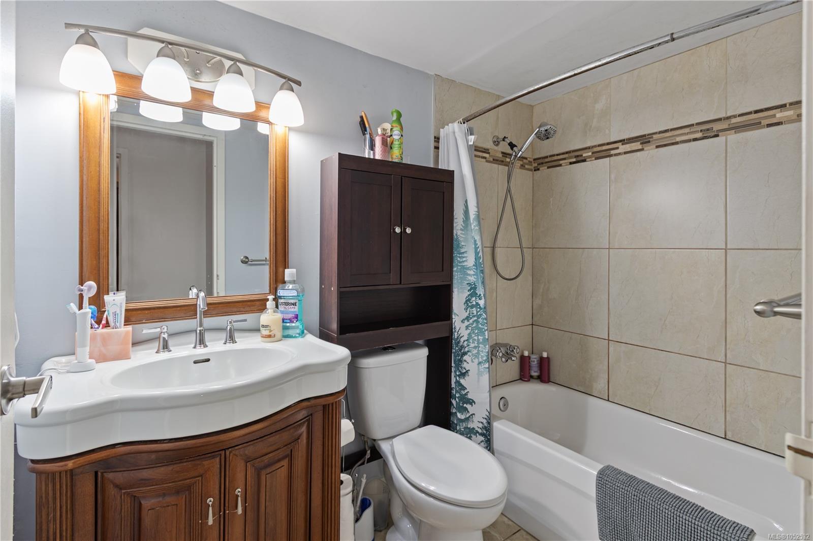 103-4720 Uplands Dr — listing photo 11 of 20