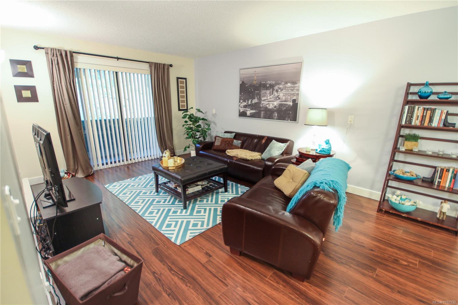 103-4720 Uplands Dr — listing photo 9 of 20