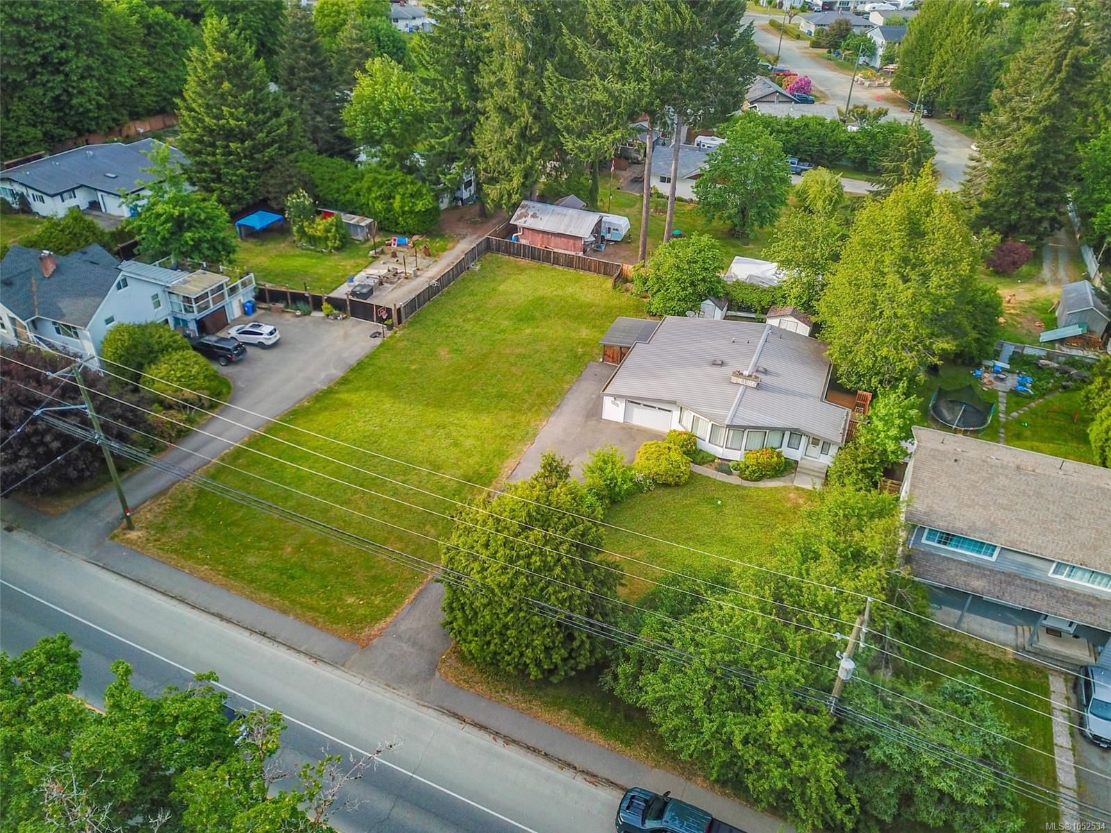 5847 River Rd — listing photo 3 of 34