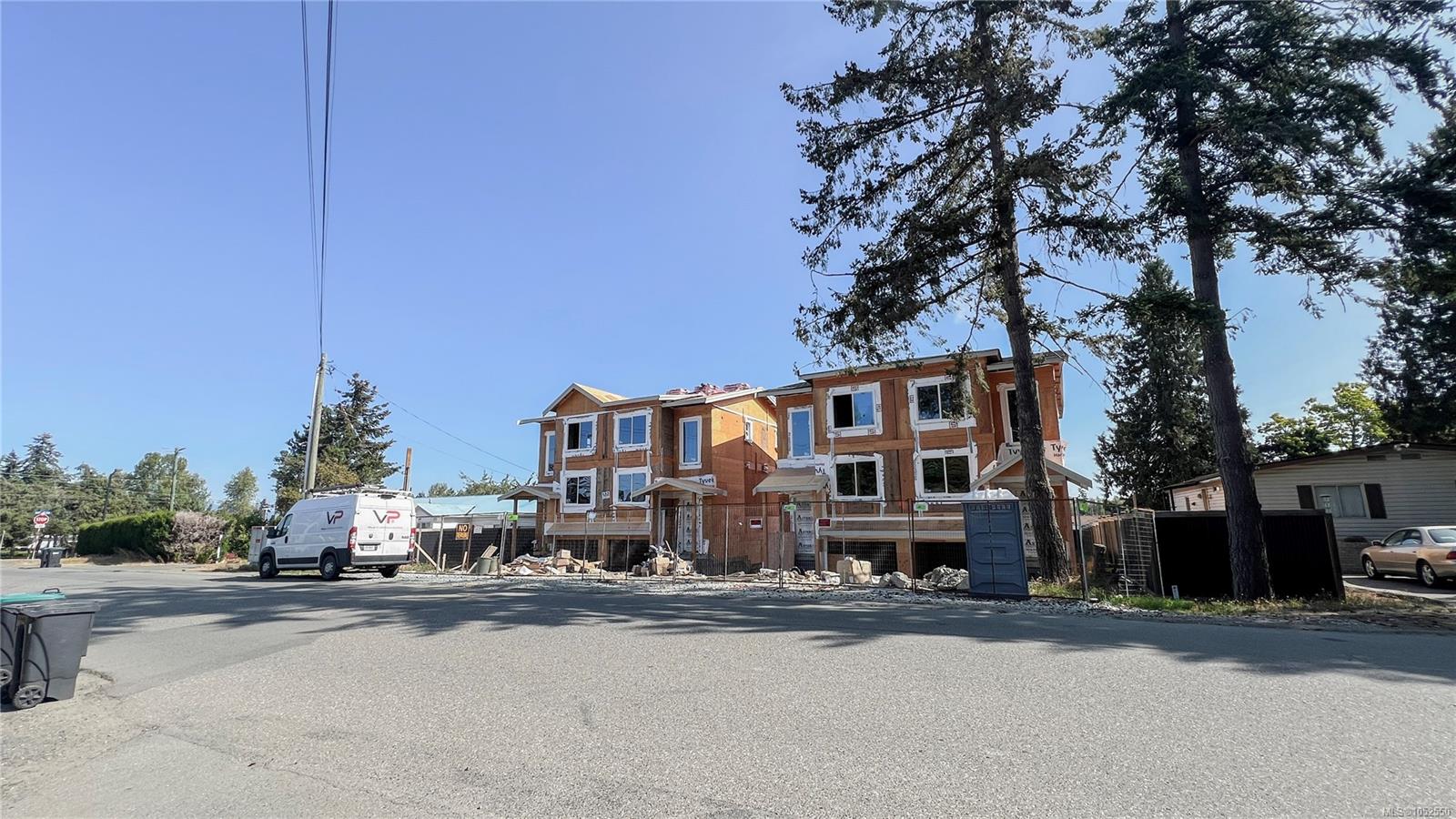 3-414 Craig St — listing photo 9 of 9