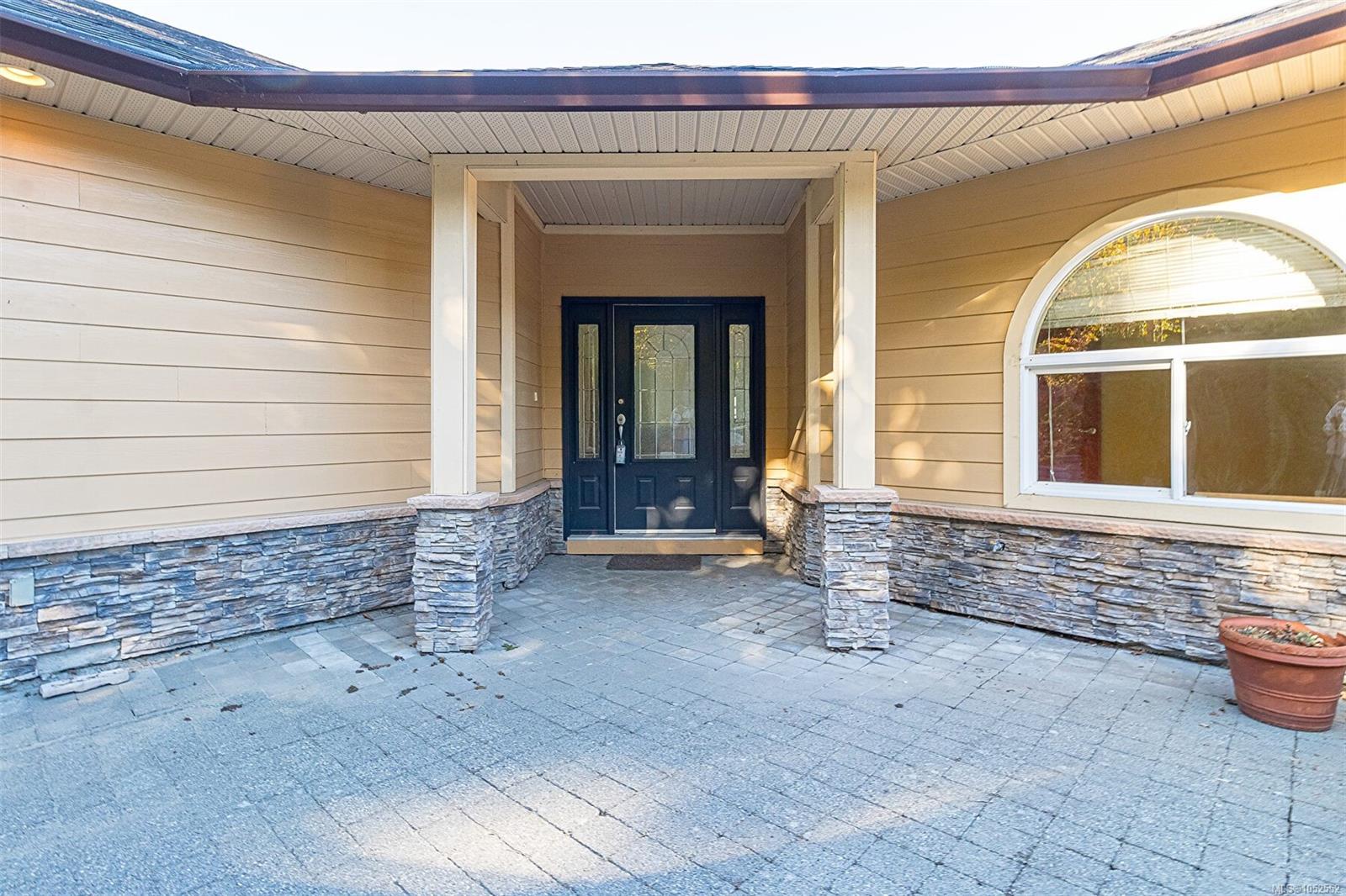 18-245 Oyster Cove Rd — listing photo 4 of 55