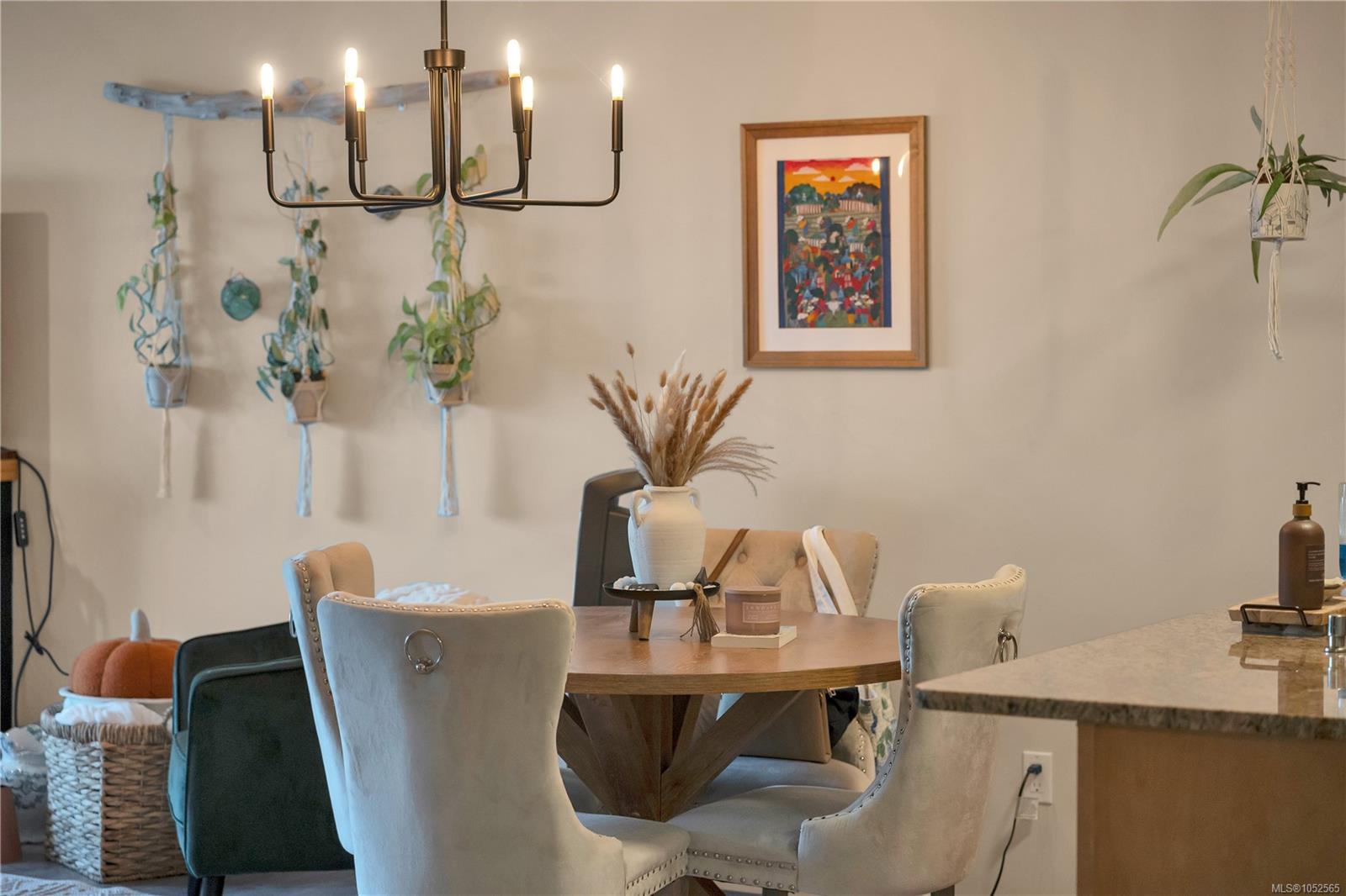 217-350 Island Hwy — listing photo 13 of 32