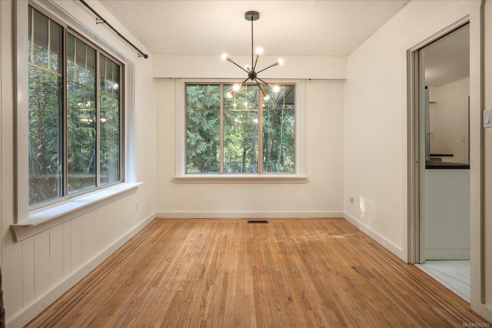 705 Carr Blvd — listing photo 8 of 36