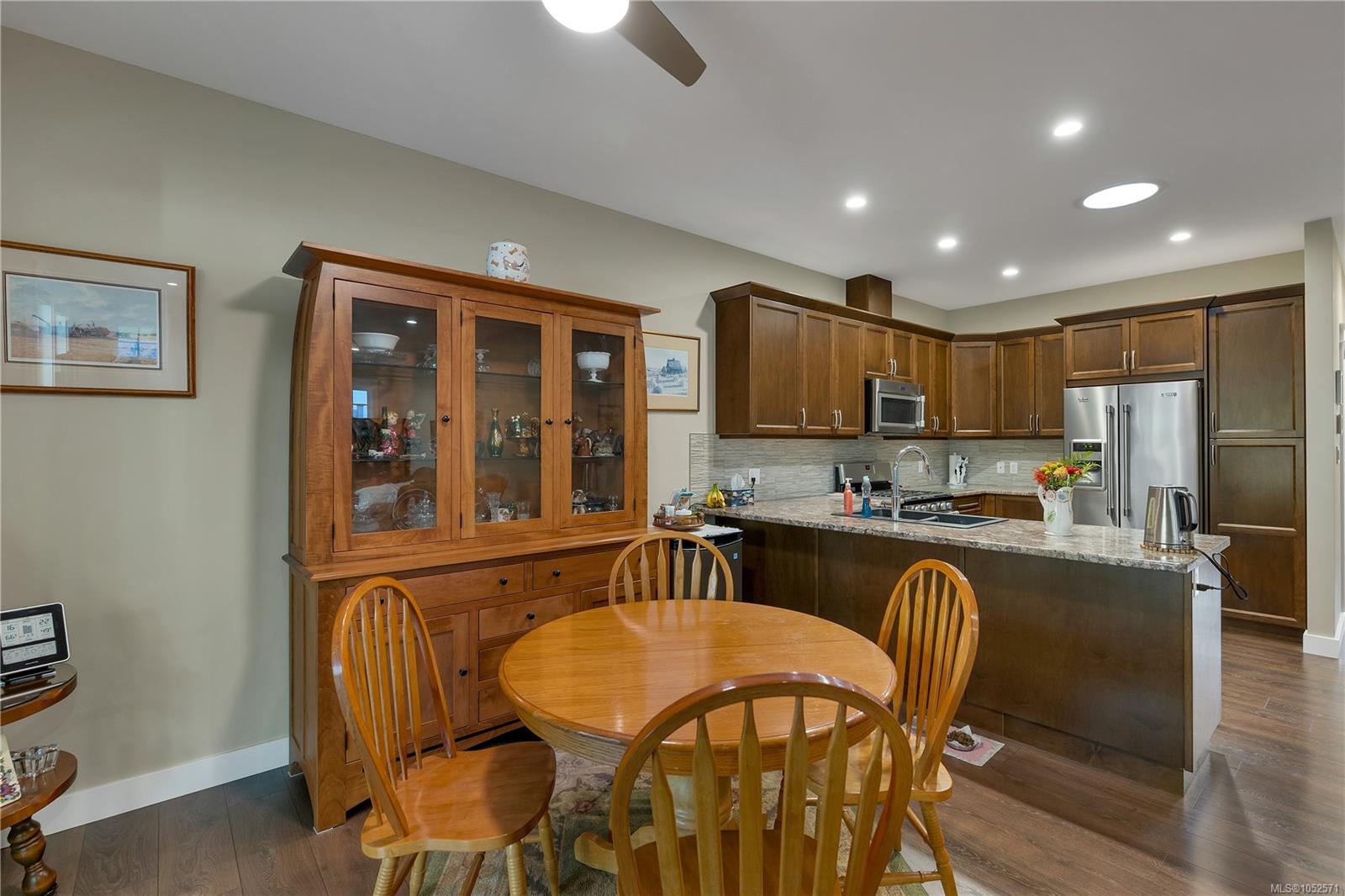 17-2991 North Beach Dr — listing photo 9 of 30