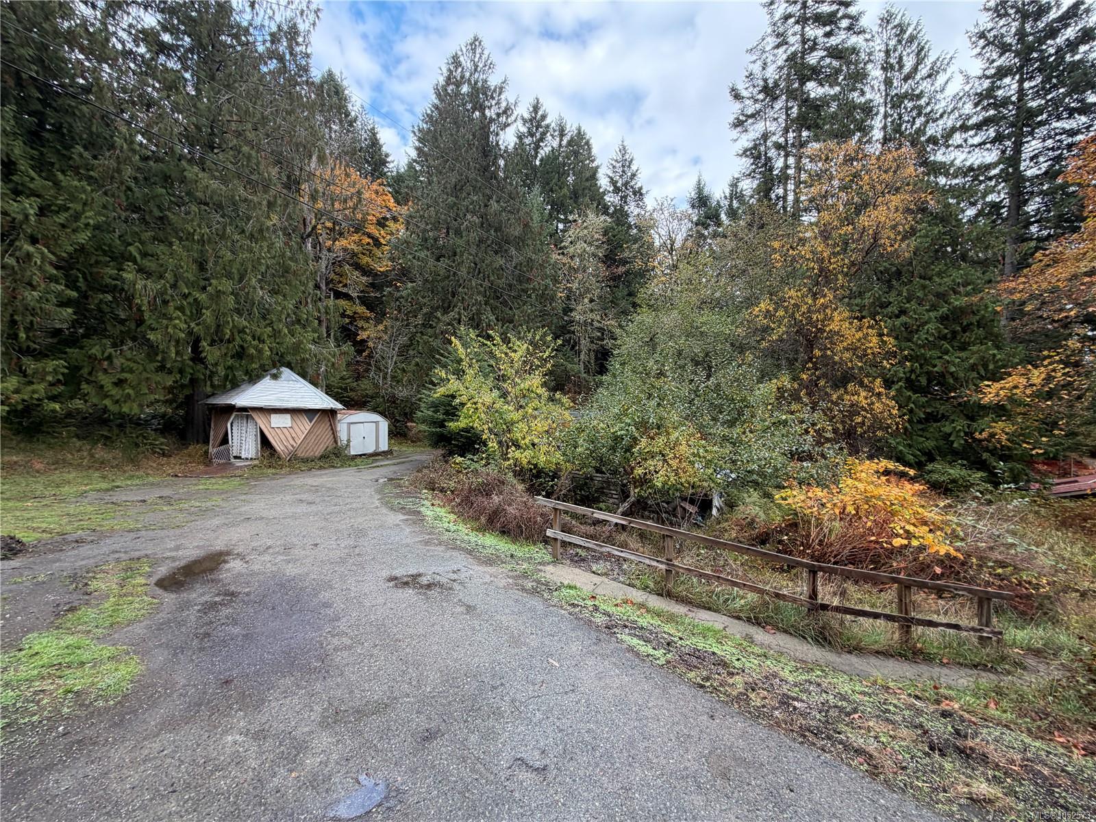 161 GARNER Rd — listing photo 14 of 25
