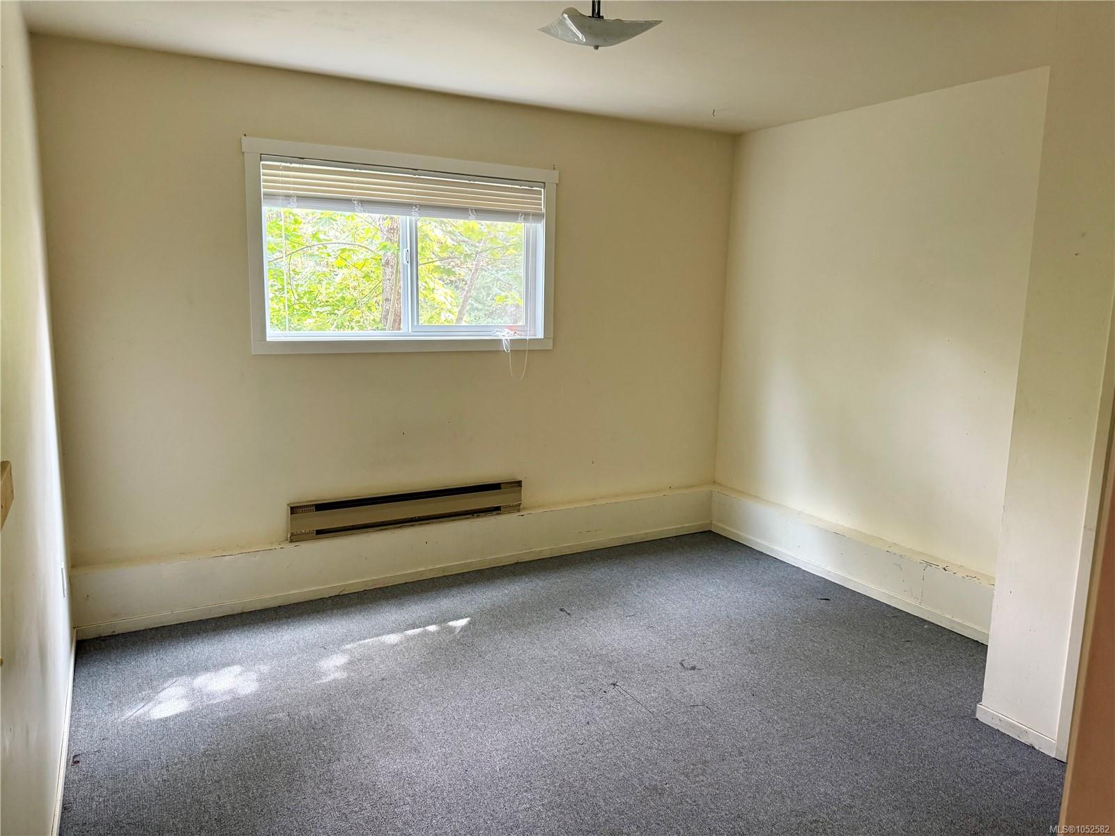4081 Carey Pl — listing photo 5 of 10