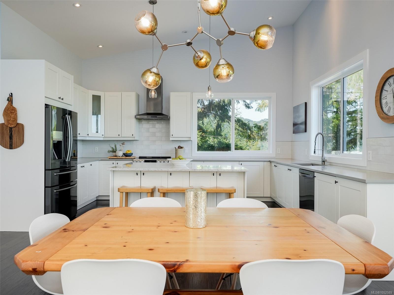 4836 Goldstream Heights Dr — listing photo 13 of 61