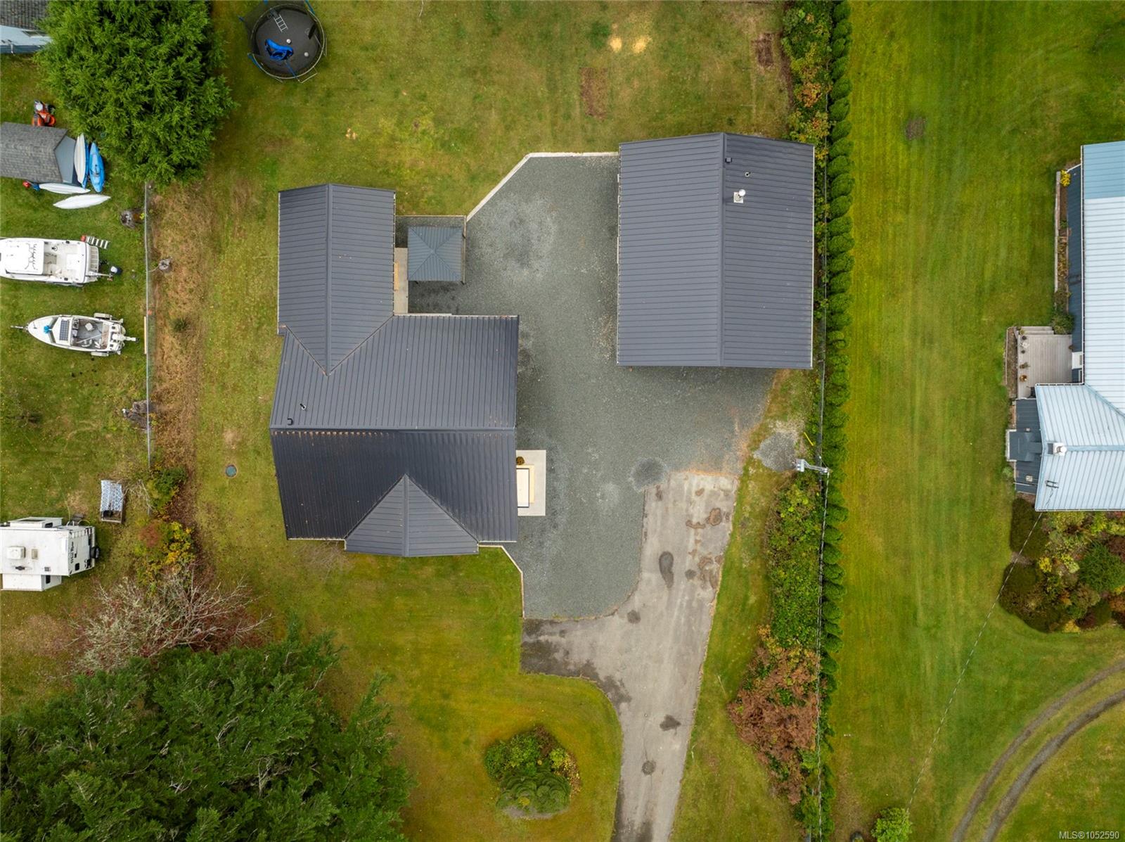 6200 Storey's Beach Rd — listing photo 5 of 41