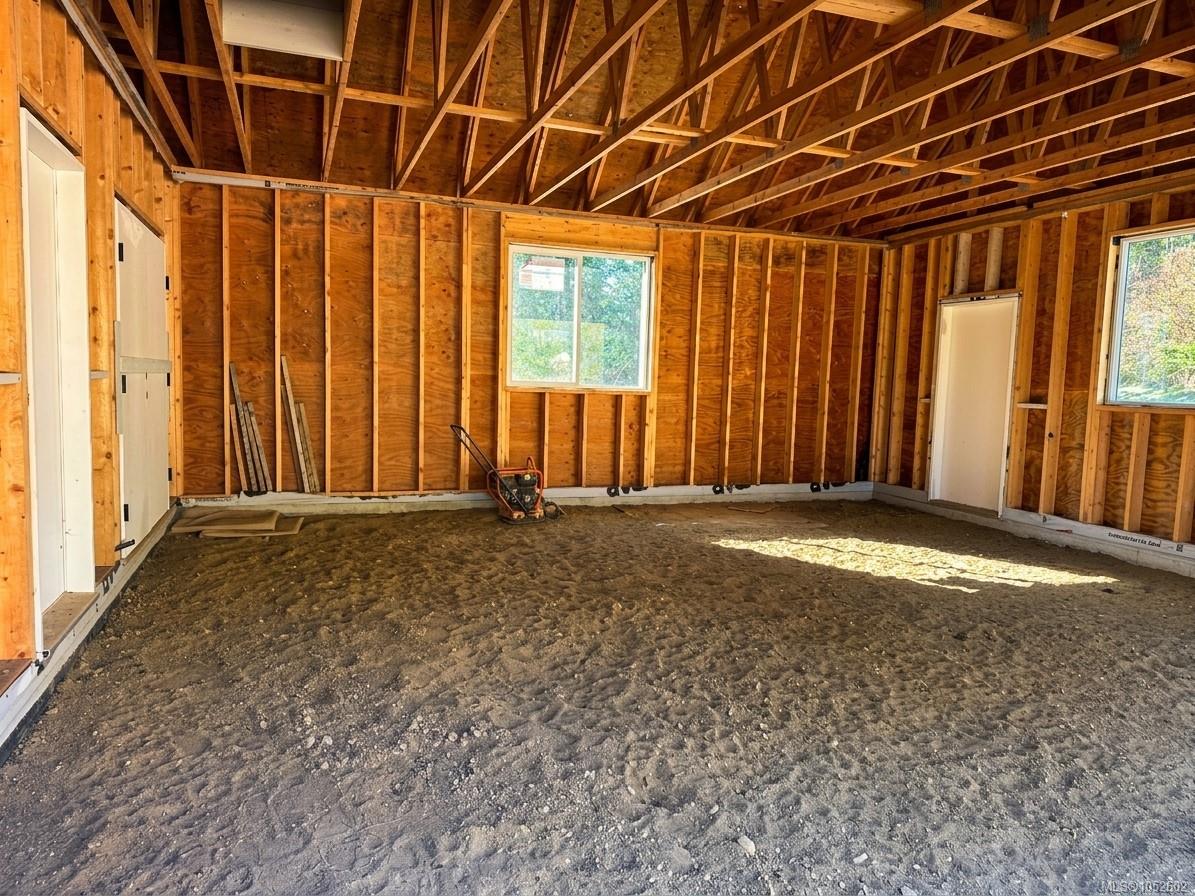 1191 Evergreen Way — listing photo 8 of 20