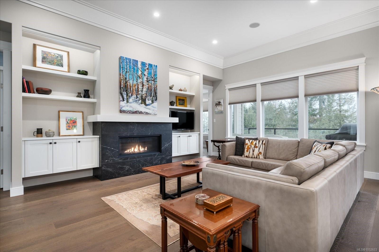 1348 Crown Isle Blvd — listing photo 9 of 69