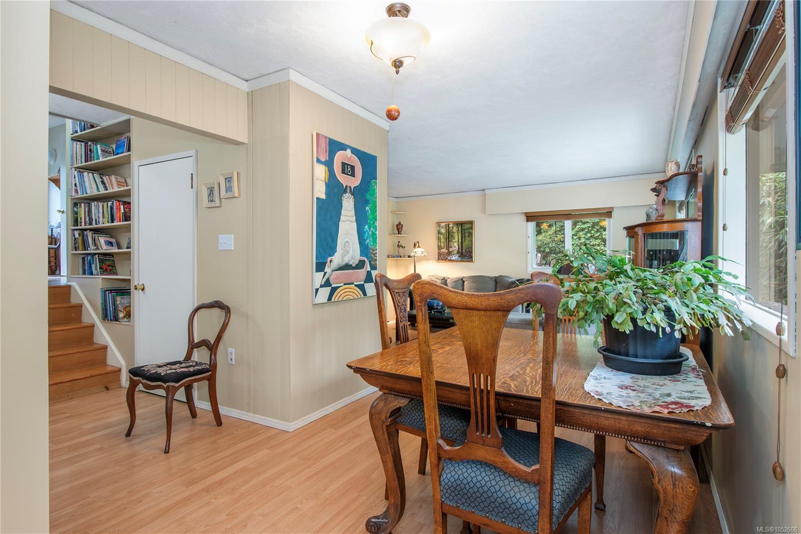 2691 Campbell River Rd — listing photo 11 of 65