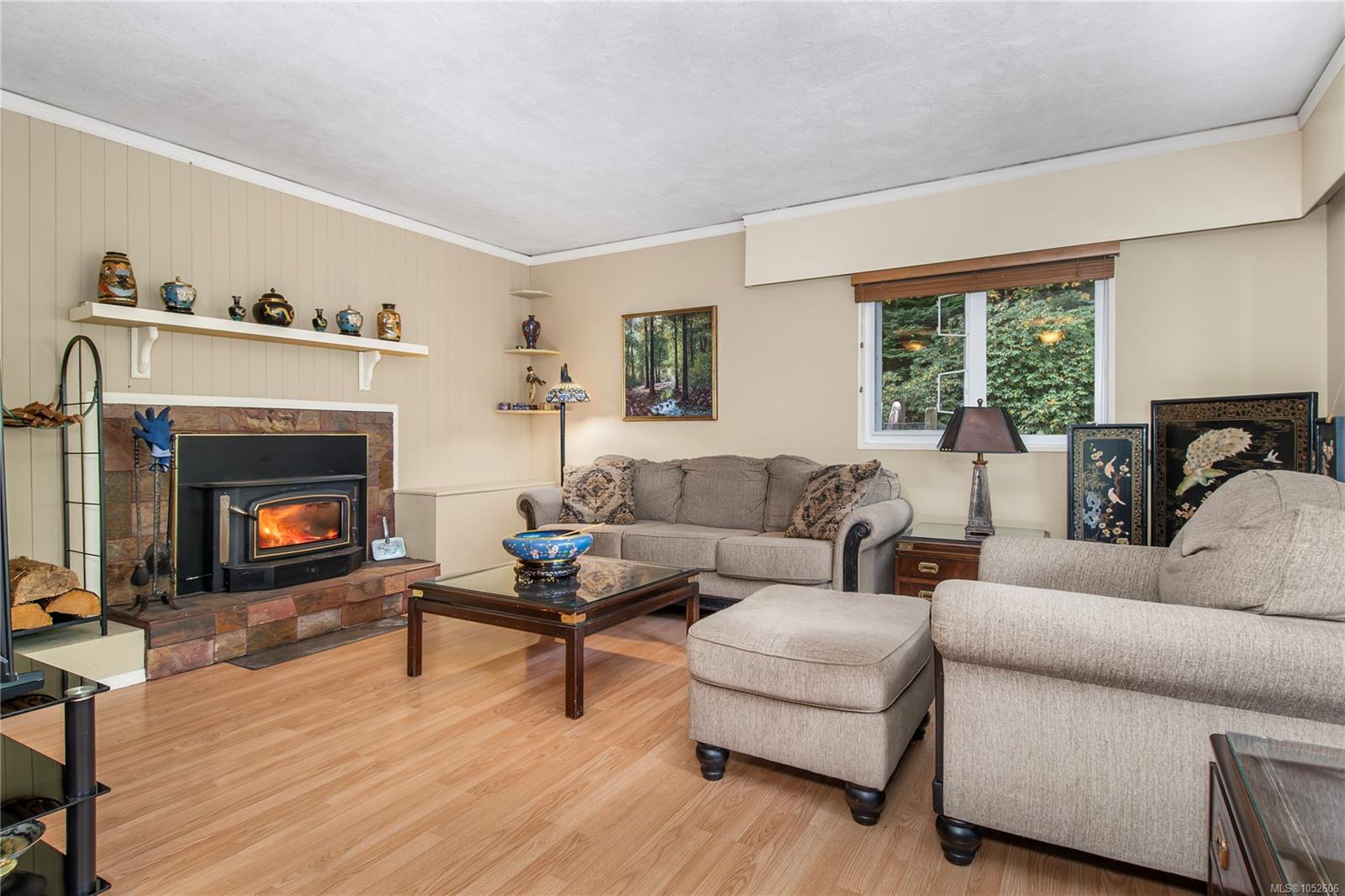 2691 Campbell River Rd — listing photo 13 of 65