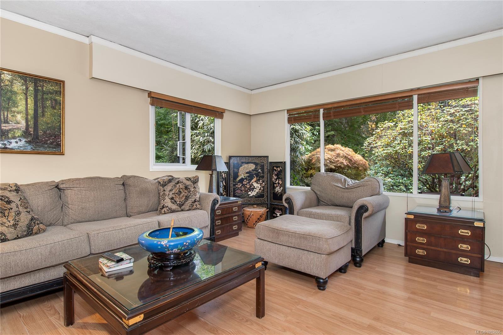 2691 Campbell River Rd — listing photo 14 of 65